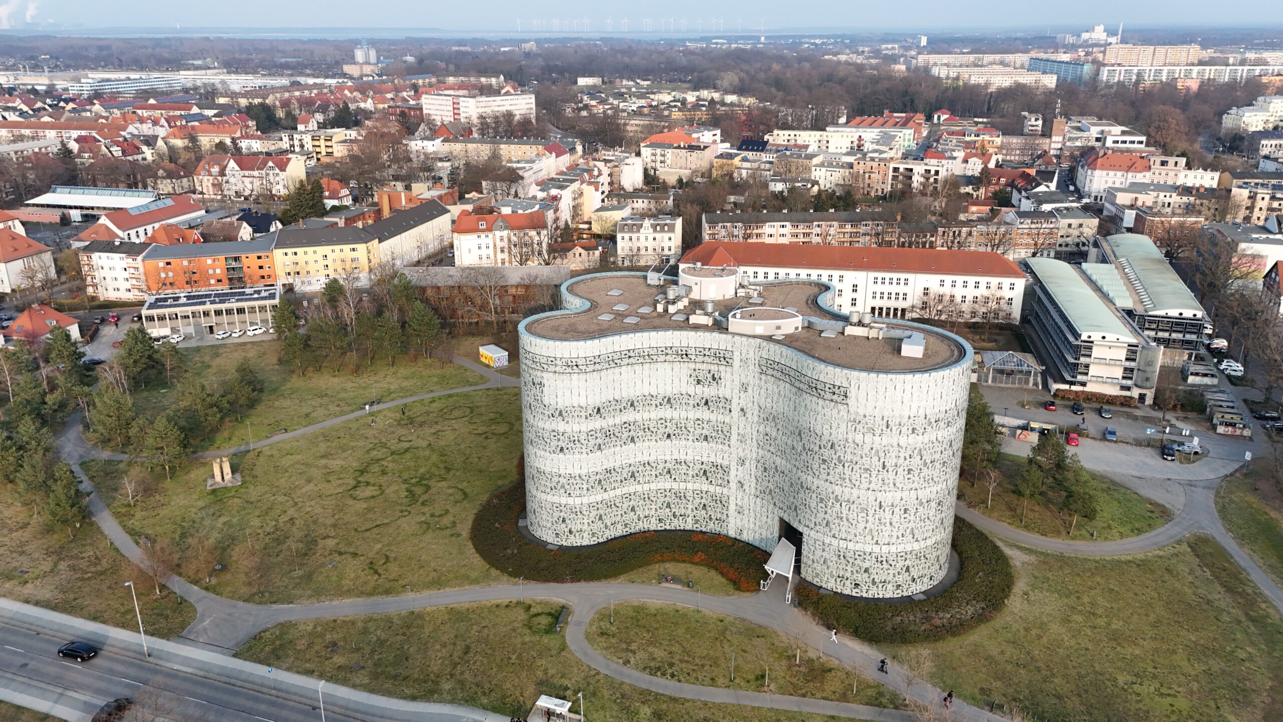 Ausstellung - IKMZ Cottbus - Connecting Threads presents: Syrian Textilesn