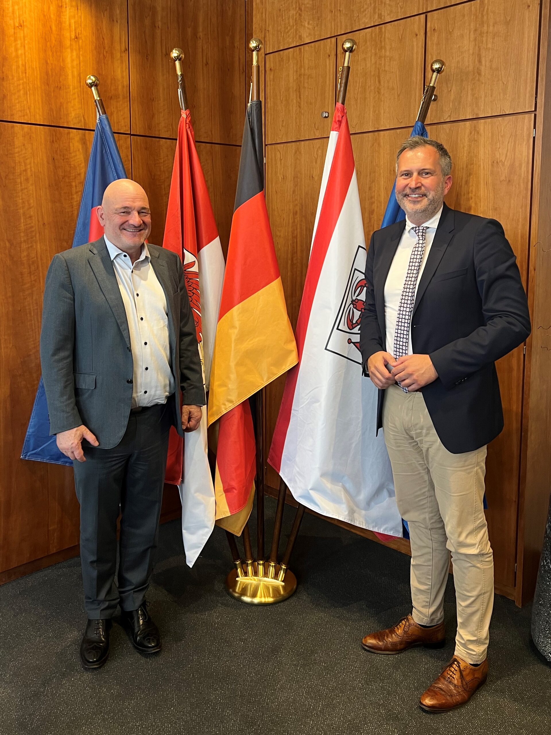 Minister Crumbach besucht Oberbürgermeister Schick im Cottbuser Rathaus