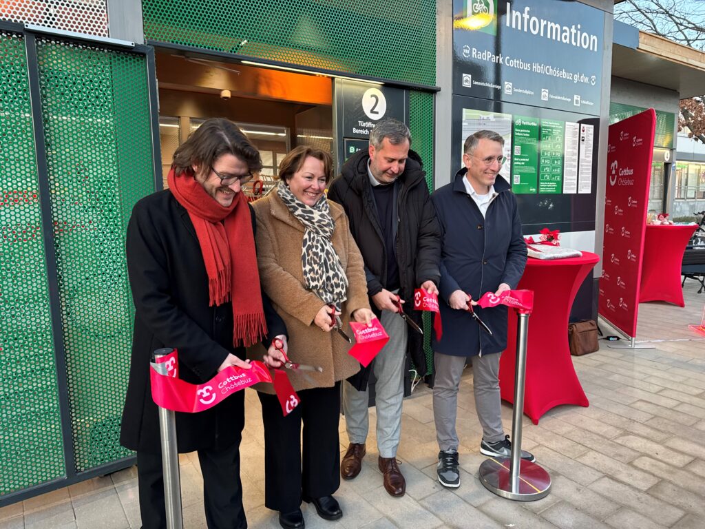 Eröffnung des Fahrradparkhauses am Hauptbahnhof